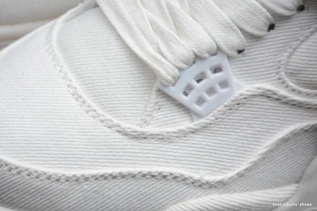 Rep x Levi's Air 4 Jordan 'White' AO2571-100 0723